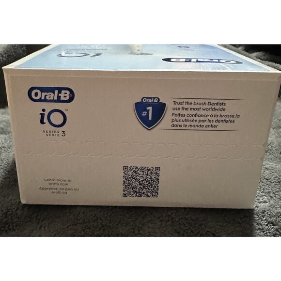 Oral-B iO Series 3 Rechargeable Electric Toothbrush White New Sealed - Picture 5 of 6